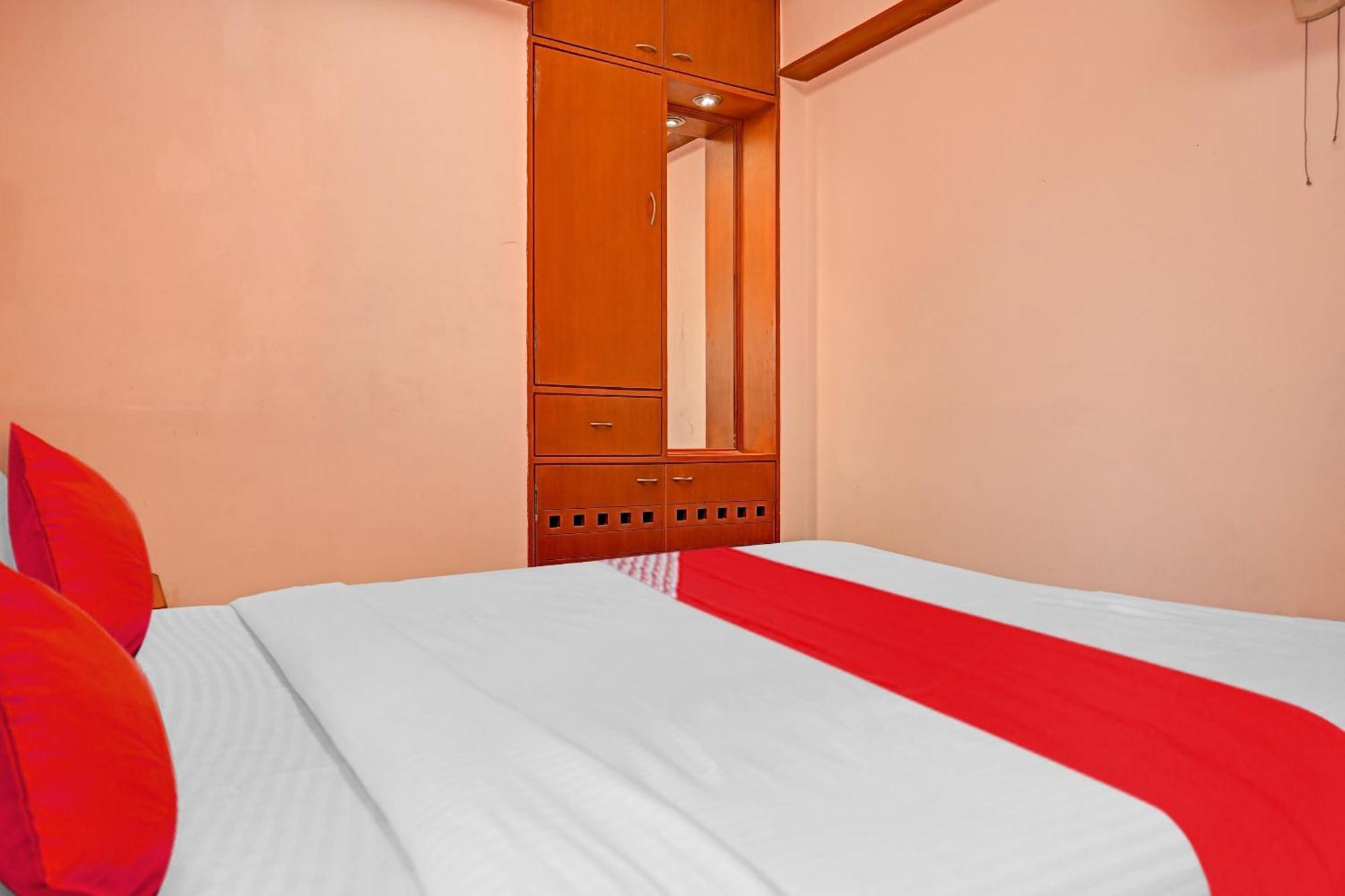 Flagship Bella Vagues Hotels チェンナイ エクステリア 写真